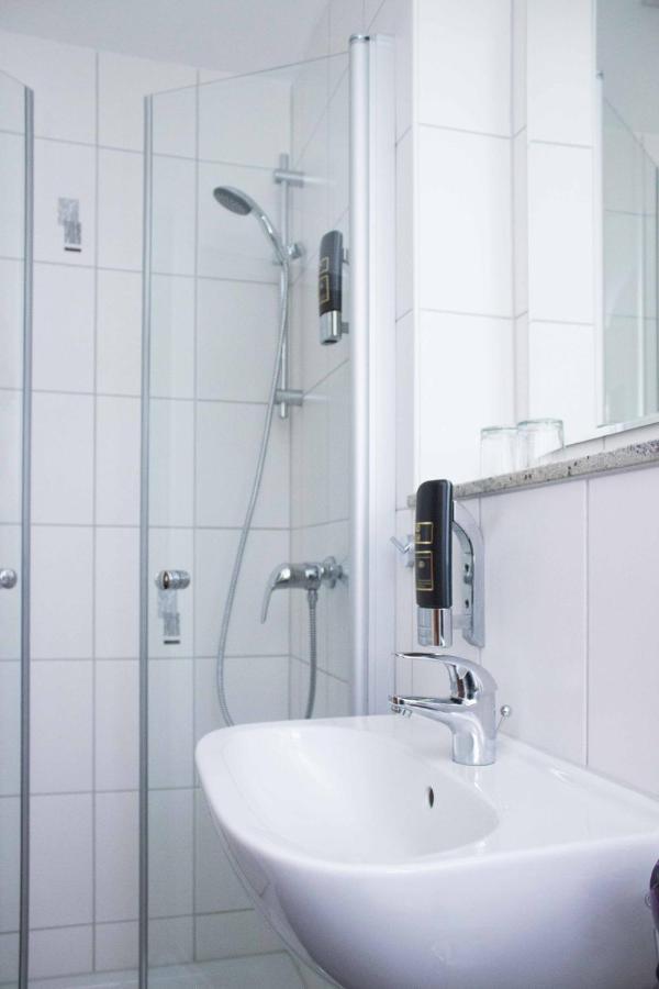 Donau-Hotel Sinzing Ngoại thất bức ảnh