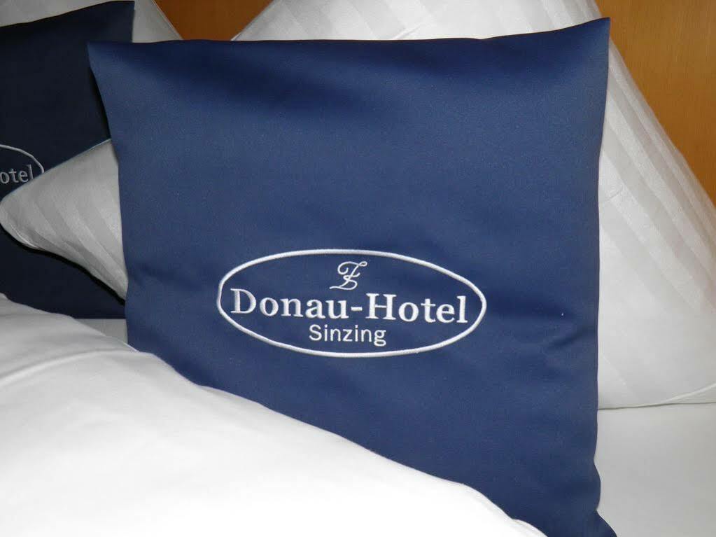 Donau-Hotel Sinzing Ngoại thất bức ảnh
